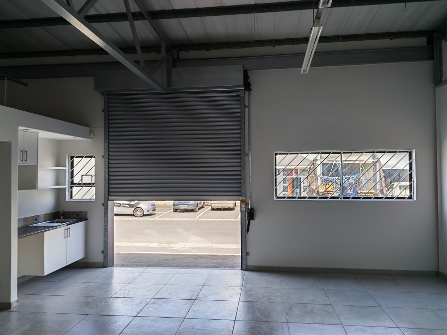 To Let Commercial Property for Rent in Gants Plaza Western Cape